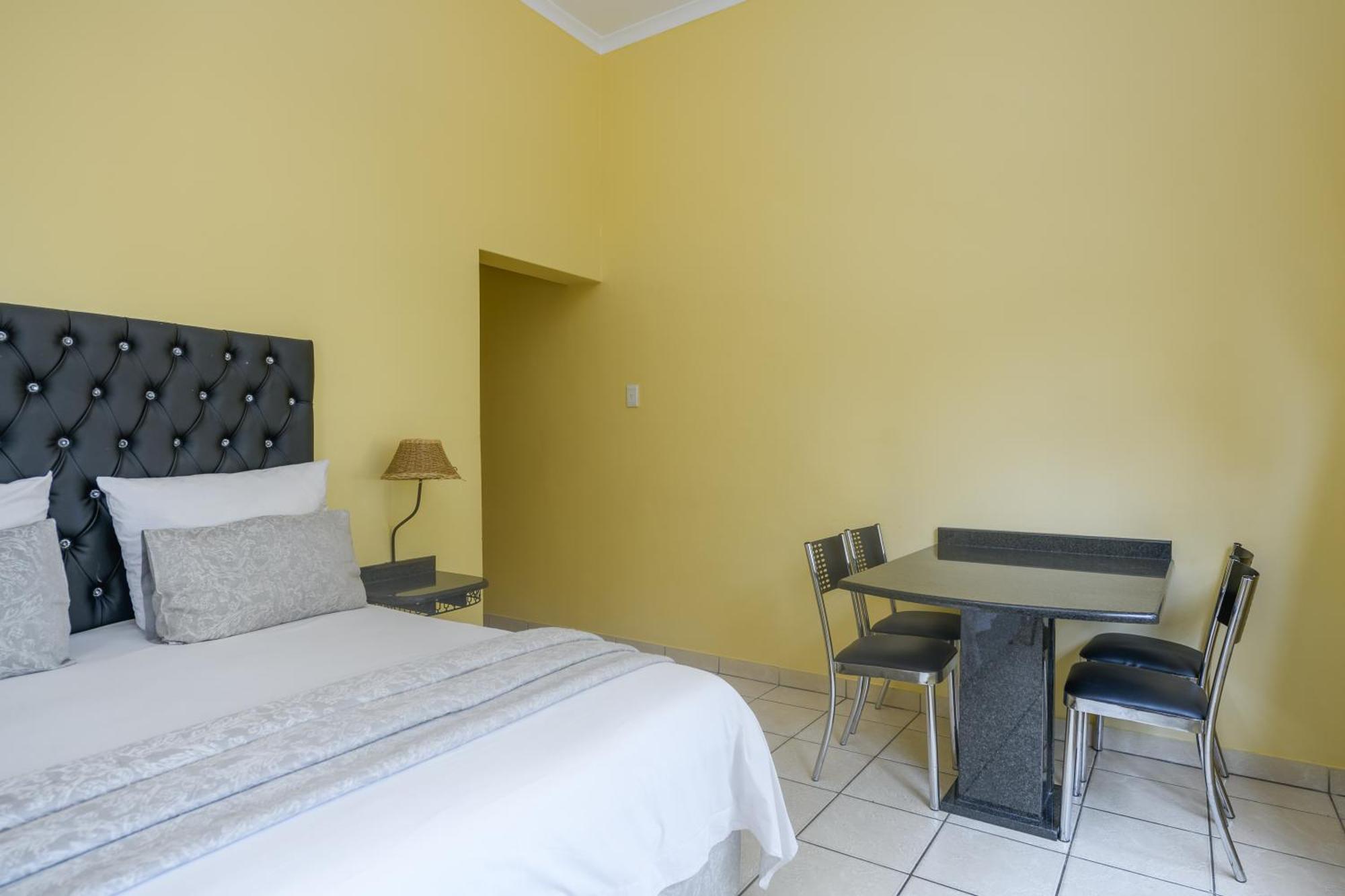 Ushaka Holiday Apartments Durban Bilik gambar